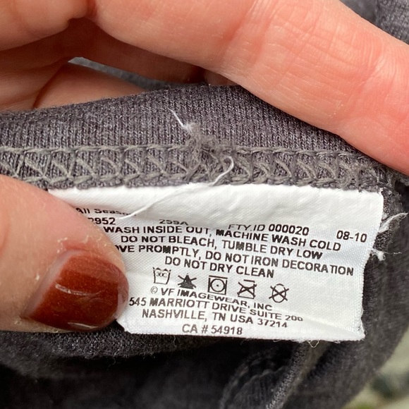 NFL Team Apparel Men’s XL NY Giants T-shirt - Picture 3 of 4